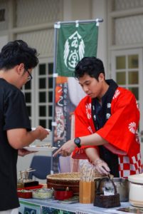 シンガポールとえごま蕎麦